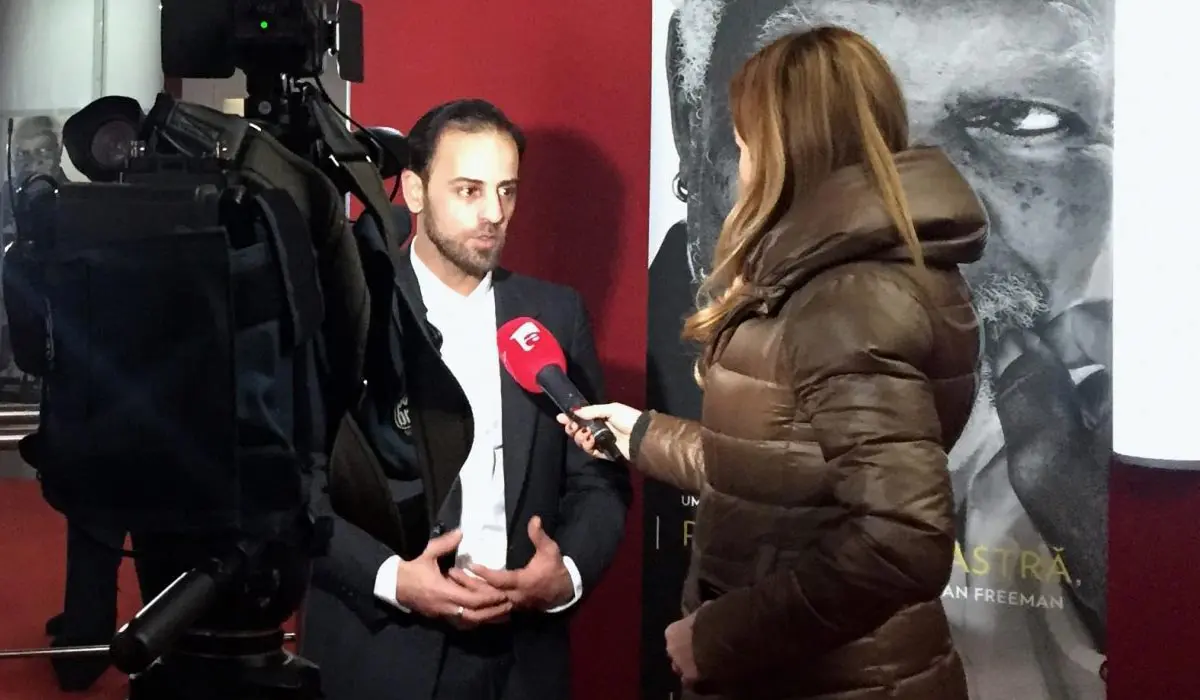 Izidor being interviewed on TV, photo by Mihai Popa